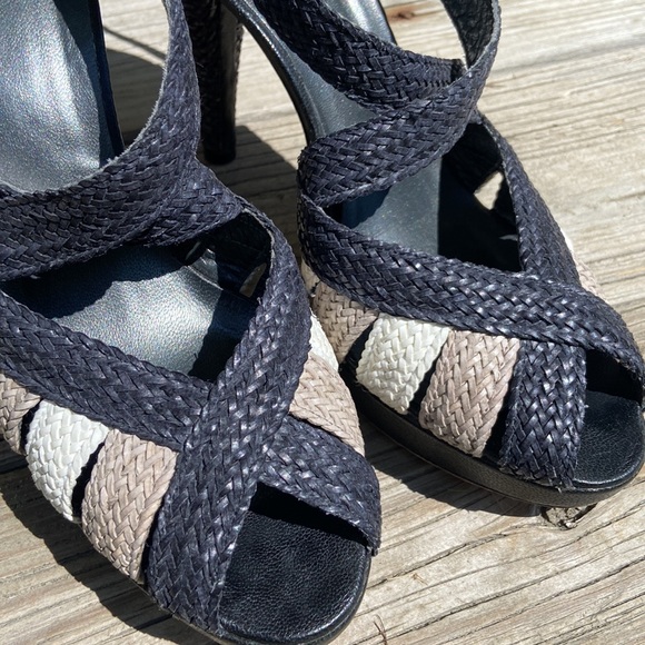 Rare! Stuart Weitzman Smooth + Woven Leather Stiletto Sandals Women's Size 9.5 - Picture 8 of 15